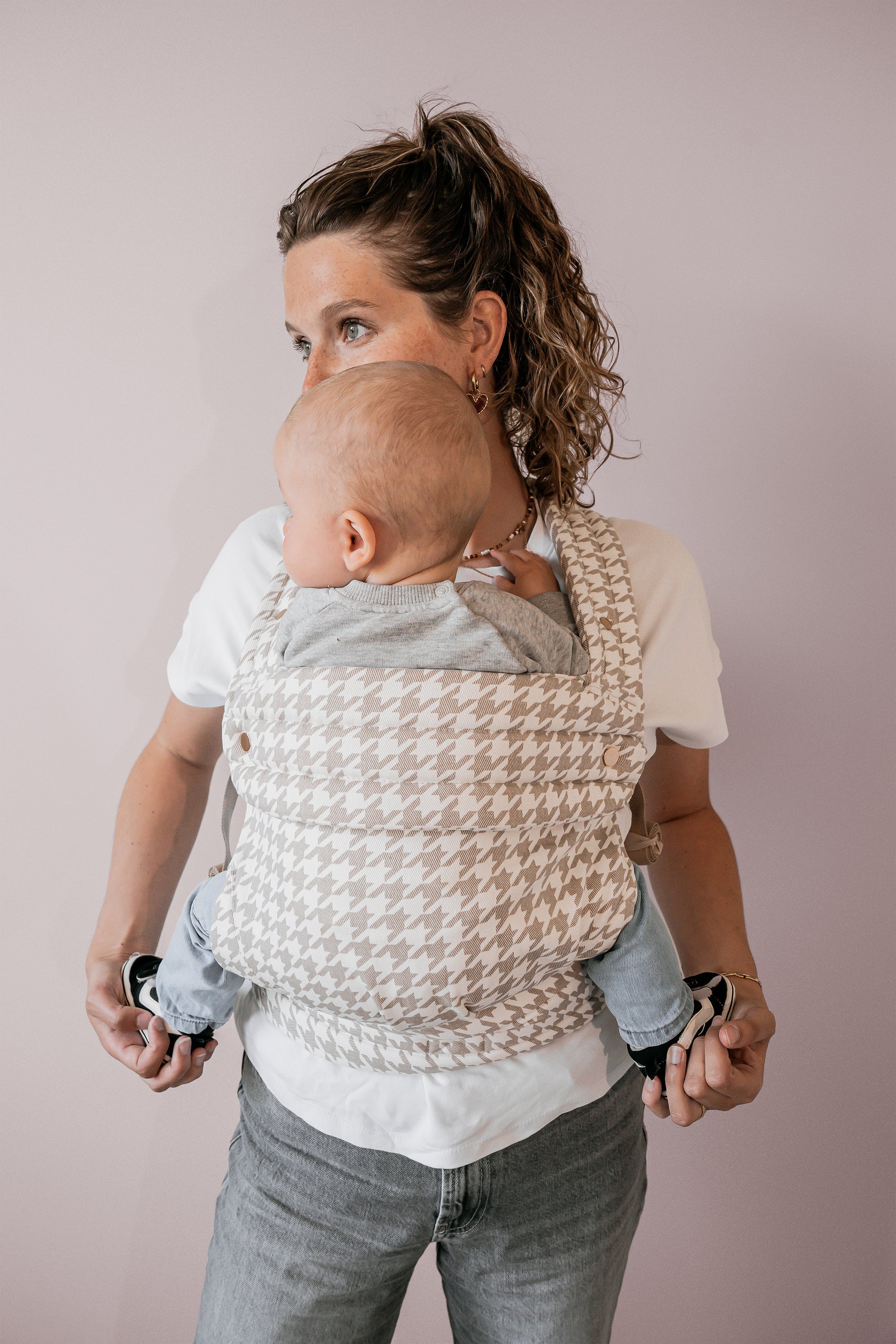 The Mexley Carrier l Houndstooth