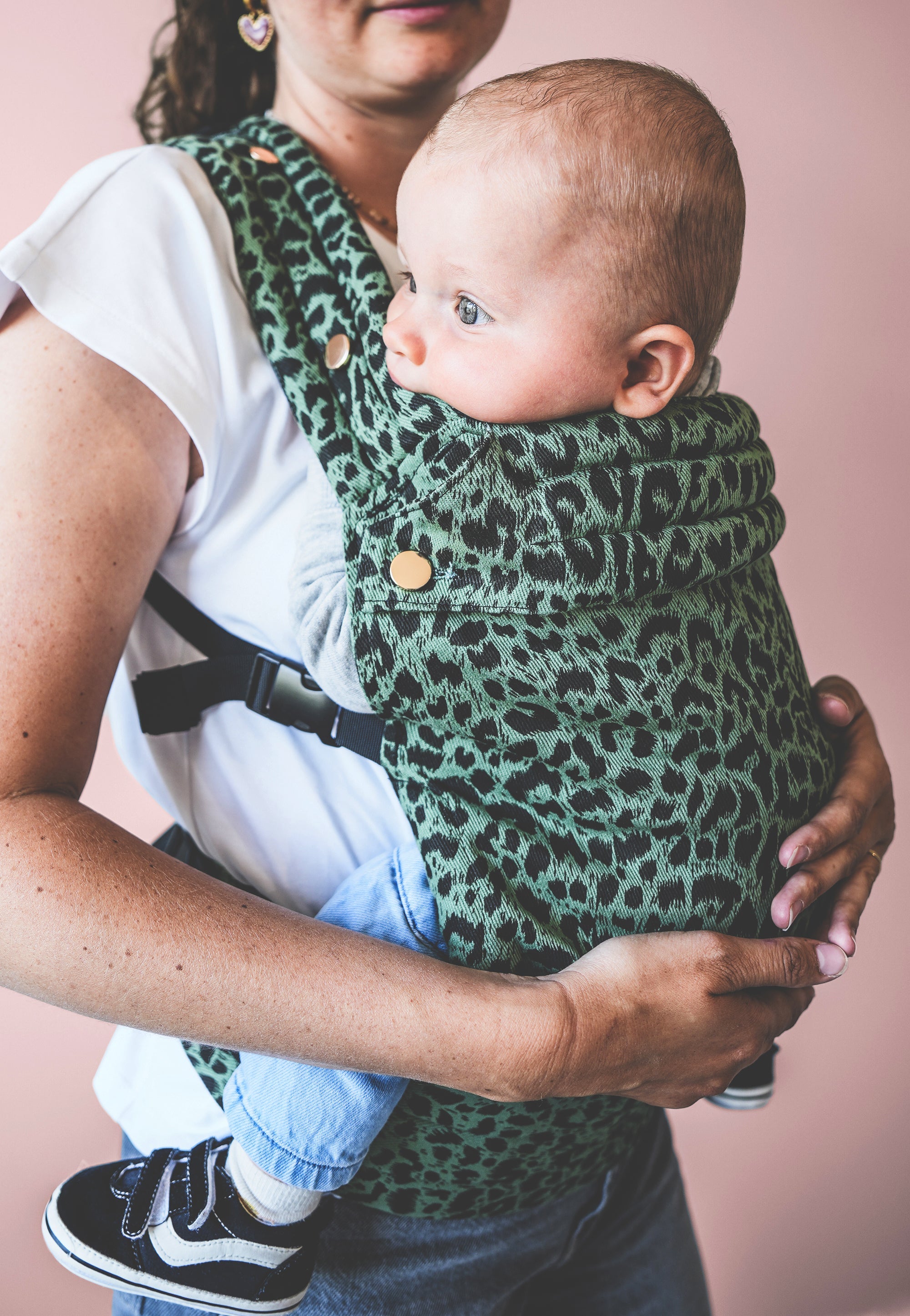 The Mexley Carrier l Houndstooth