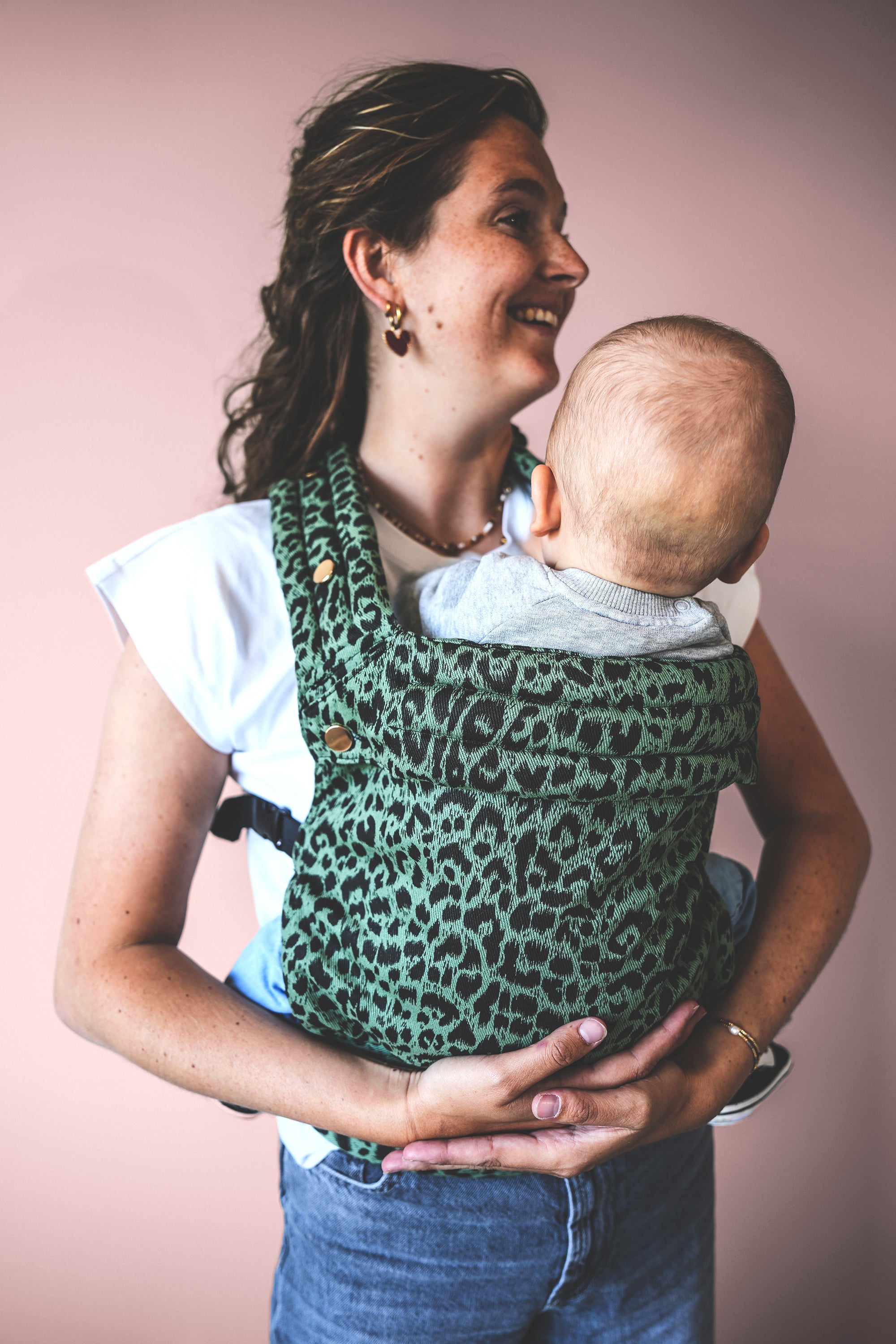 The Mexley Carrier l Houndstooth